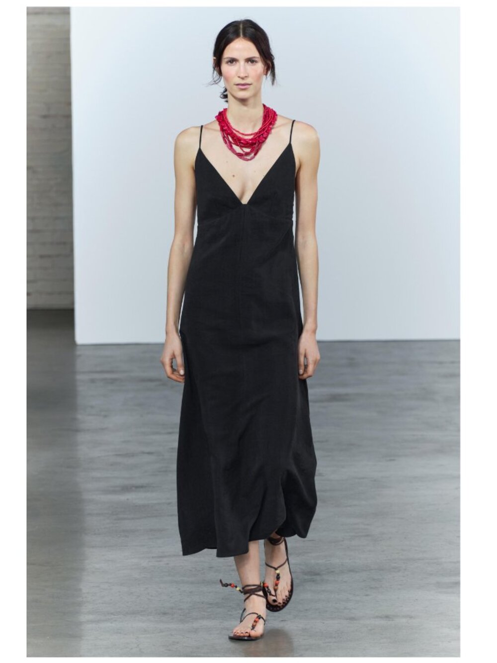 Zara Collection Midi Dress in Black Size M